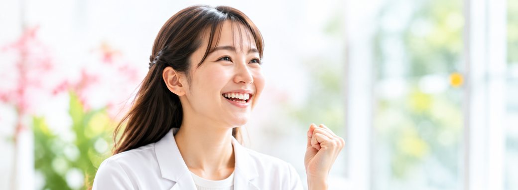 笑顔の女性