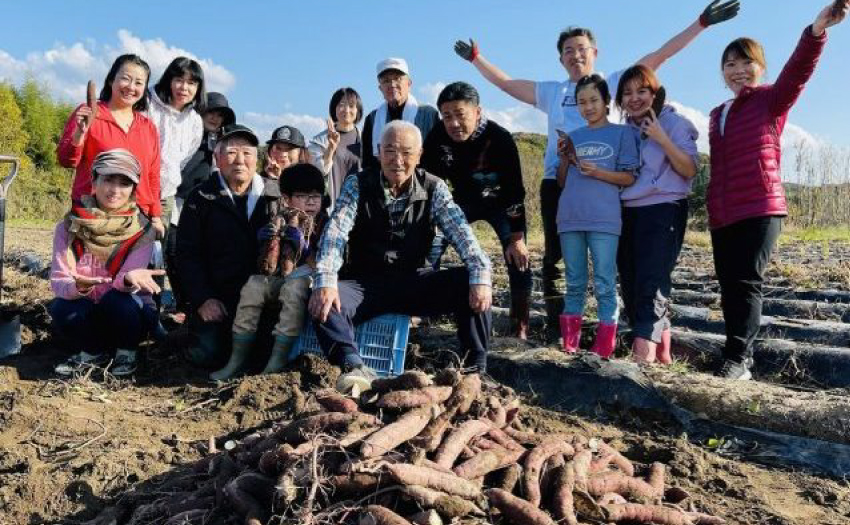 プラット福島inさつまいも堀り