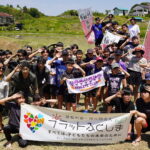 晴天に響く歓声「手越村田植え」6年目は約100名の笑顔とともに開催